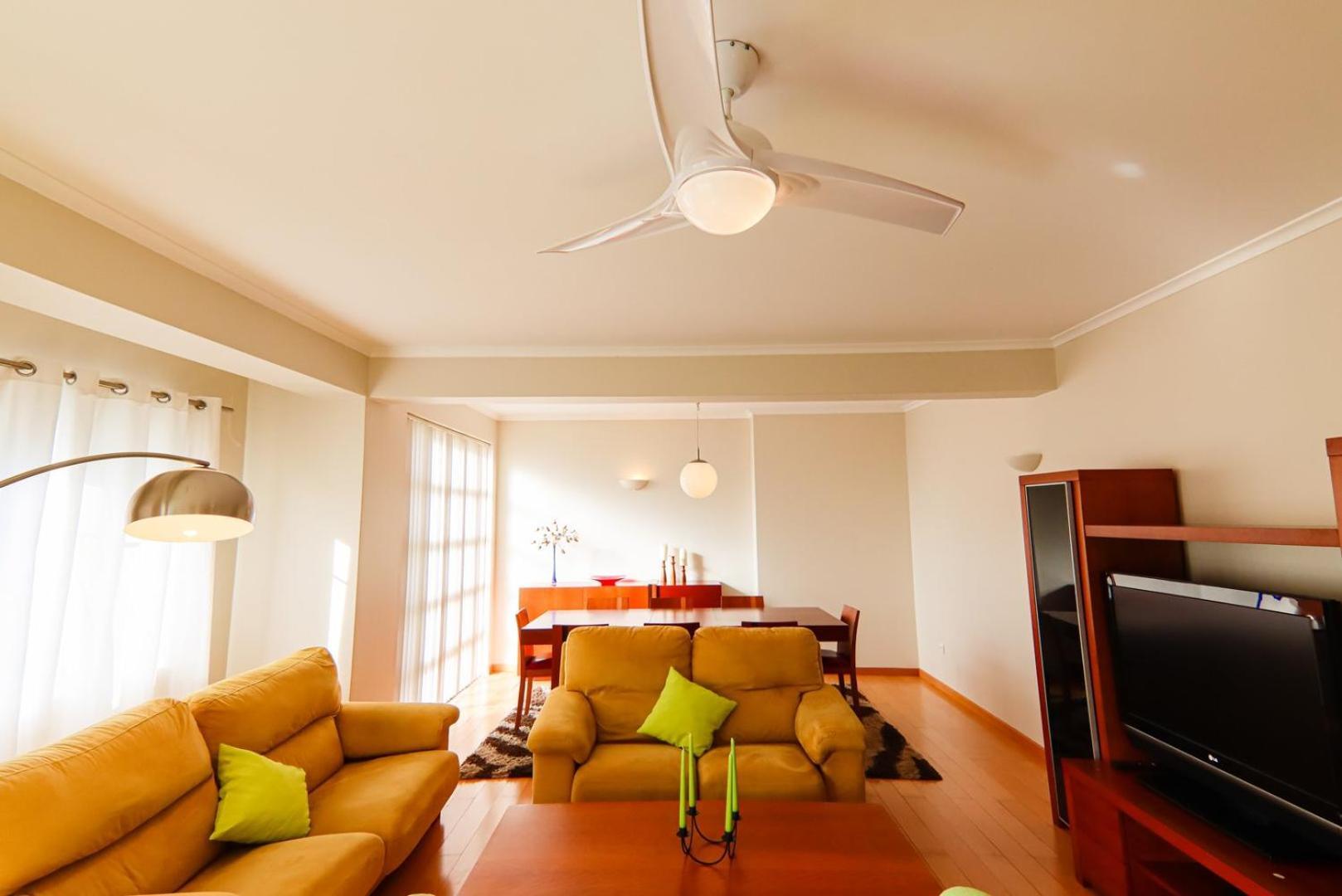 Welcomebuddy - Beatrice Downtown City Flat Понта-Делгада Экстерьер фото
